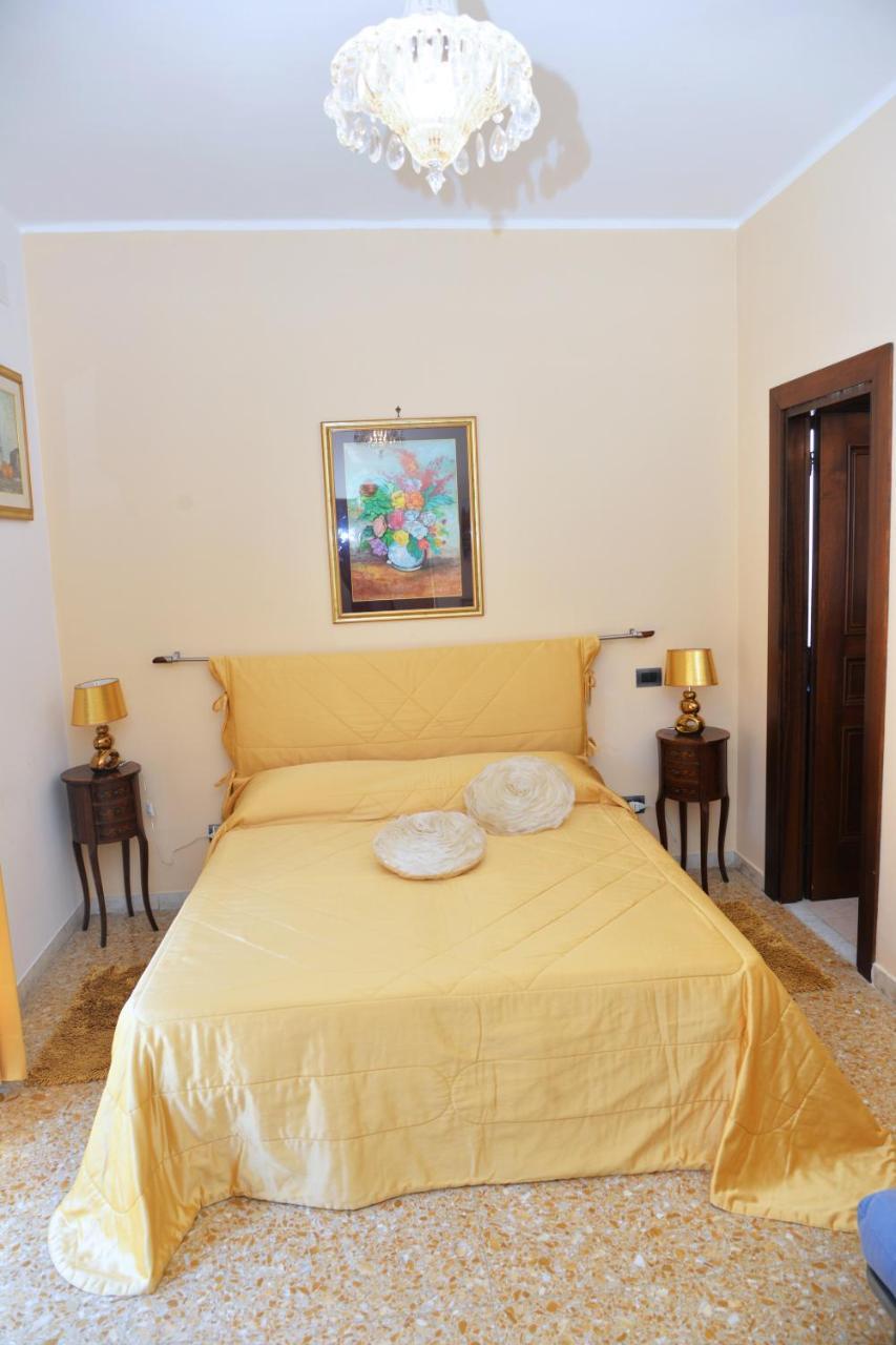 Villa Friendly House Roma Esterno foto